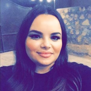 Meet your Posher, Veronica